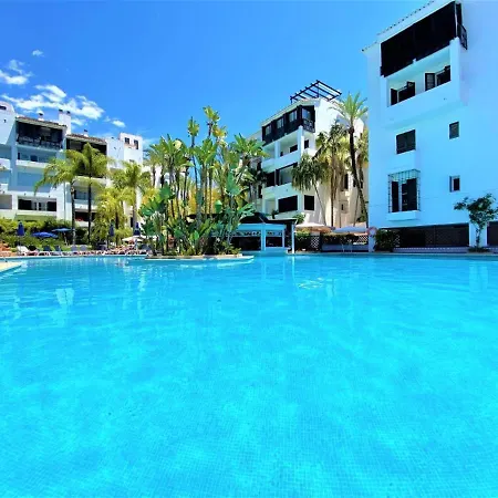 Διαμέρισμα Oasis Riviera, Near Nikki