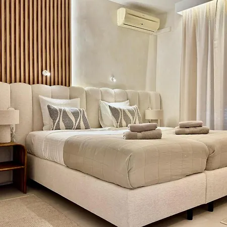 Oasis Riviera, Near Nikki * Μαρμπέλλα